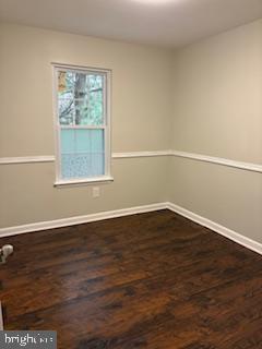 Building Photo - 2707 Fairdale Terrace