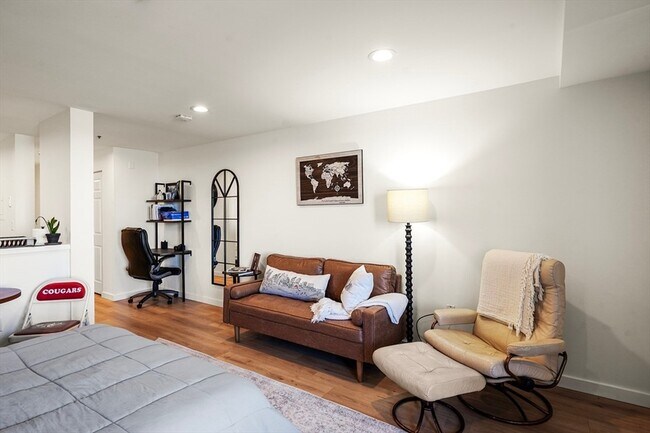 Building Photo - 350 Revere Beach Blvd