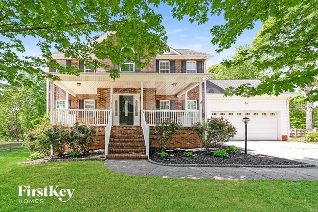 Building Photo - 113 Longwood Dr