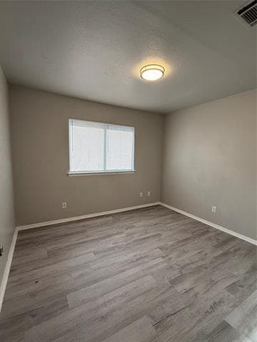 Building Photo - 1435 N Bluegrove Rd