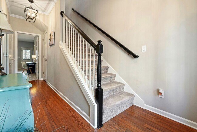 Building Photo - 3803 Waters Edge Trail