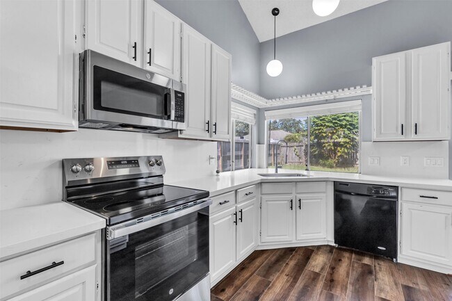 Building Photo - 3407 Pecan Point Dr