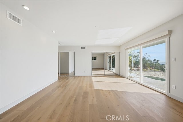 Building Photo - 5527 Burning Tree Dr