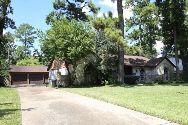 Building Photo - 710 Enchanted Trail Dr