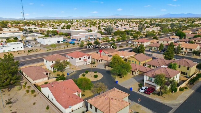Building Photo - Quiet Cul-De-Sac Living in the Heart of Chandler