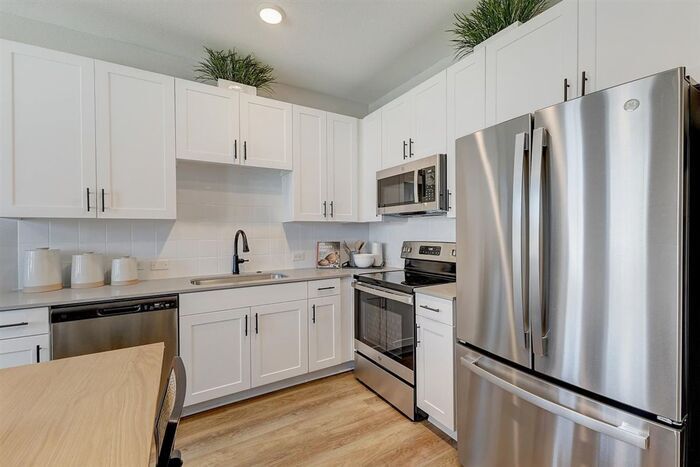 Building Photo - 3809 Constantine Dr