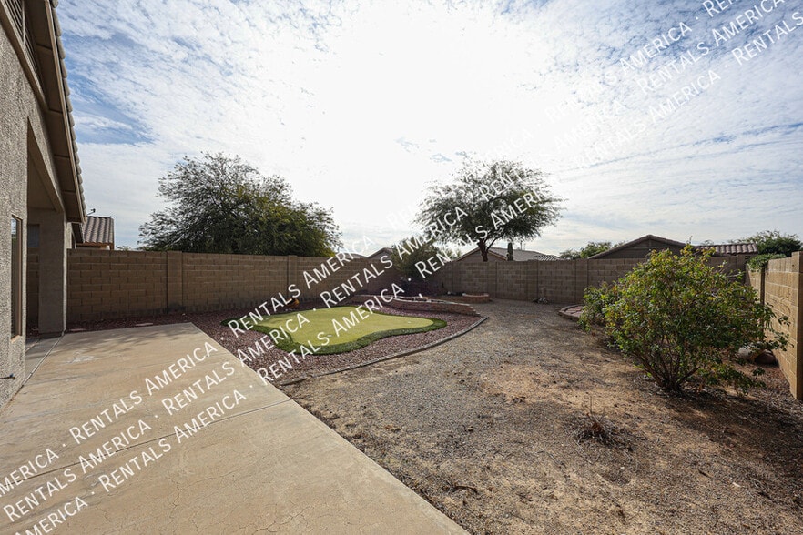 Building Photo - 3533 W Sousa Ct