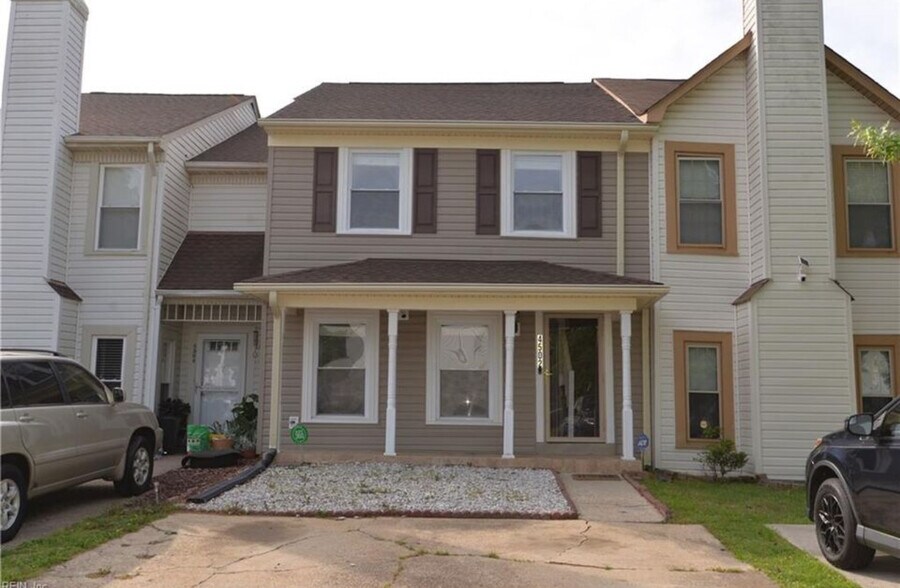 Primary Photo - 4502 Marlwood Way