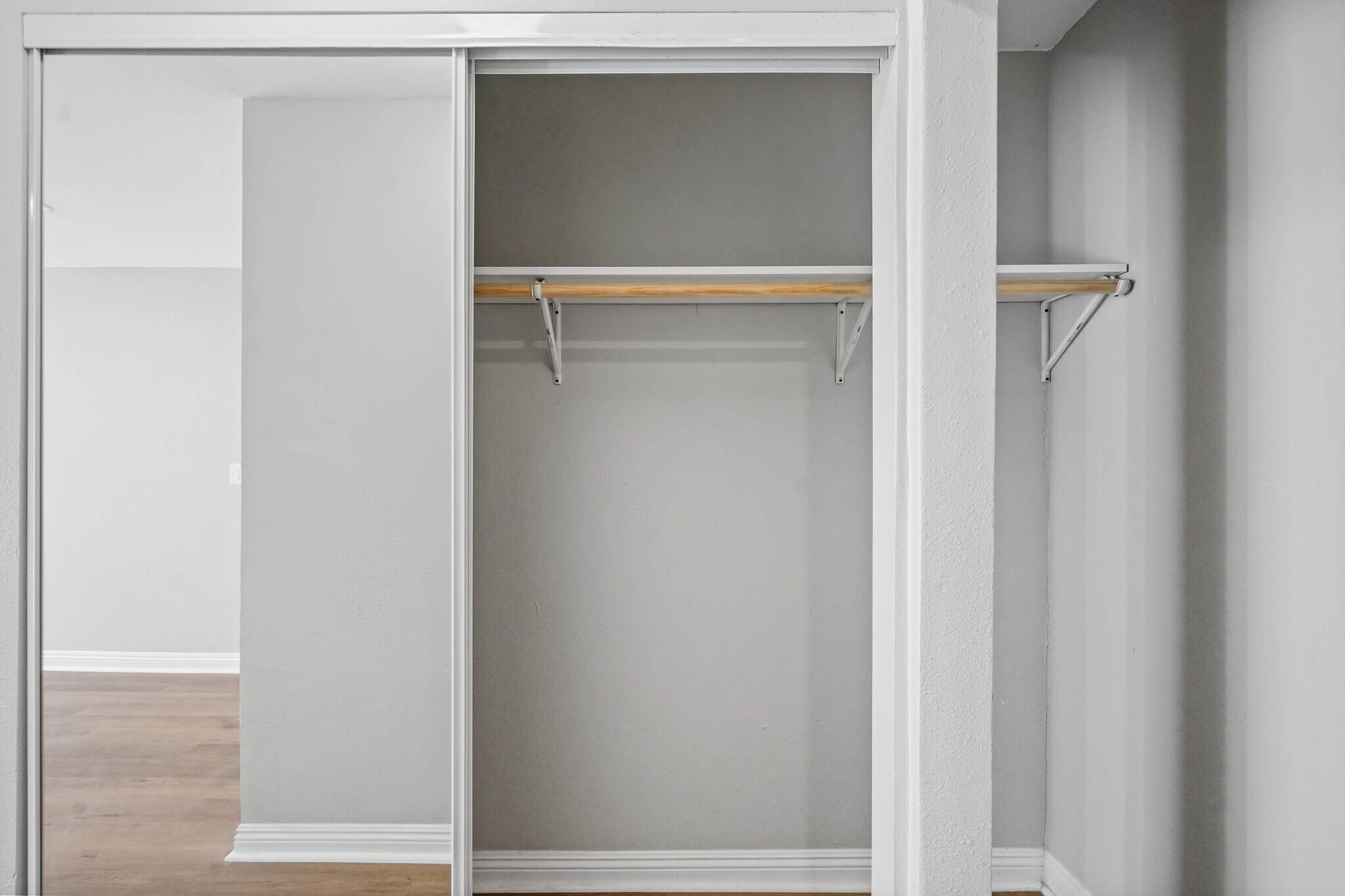 Building Photo - 8601 International Ave