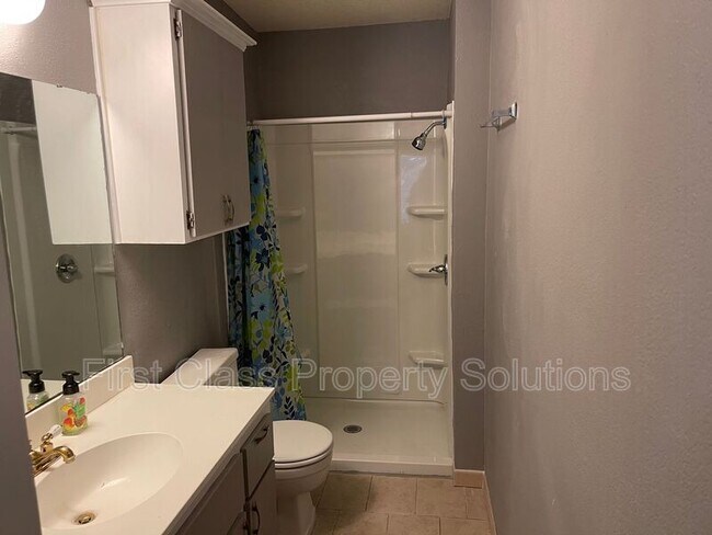 Building Photo - 4209 Willowisp Dr