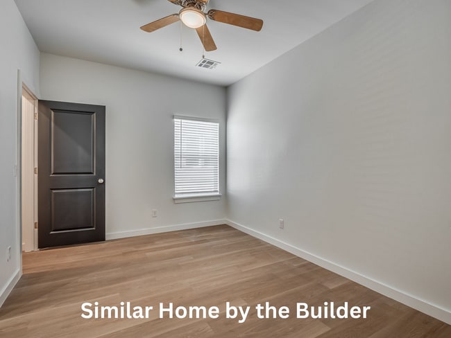 Building Photo - 2720 SW G Ave