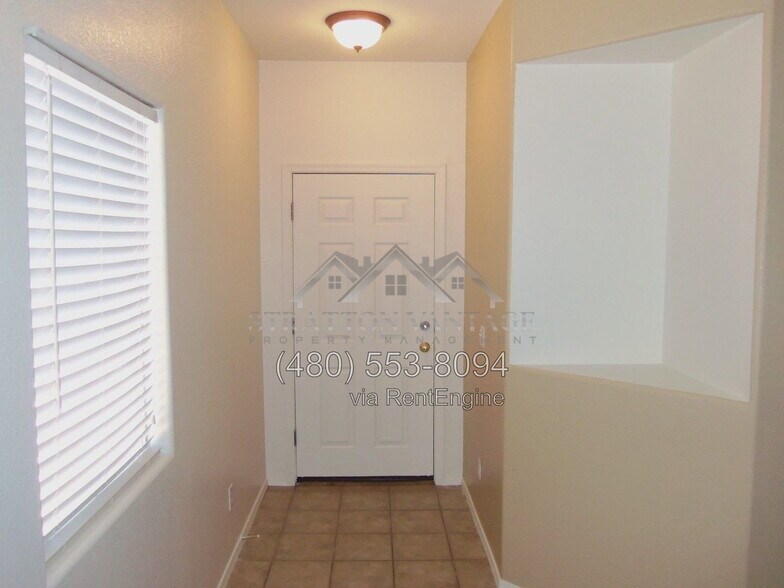Building Photo - 6526 W Riva Rd