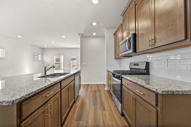 Building Photo - 2327 Whitworth St