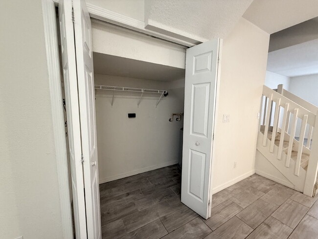 Building Photo - 4330 Har Paul Cir