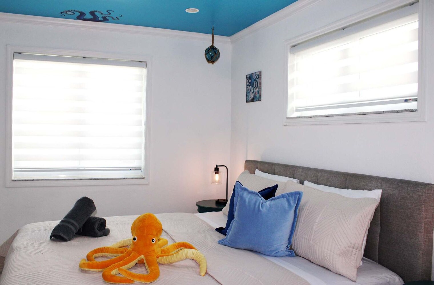 Building Photo - 330 Grant St