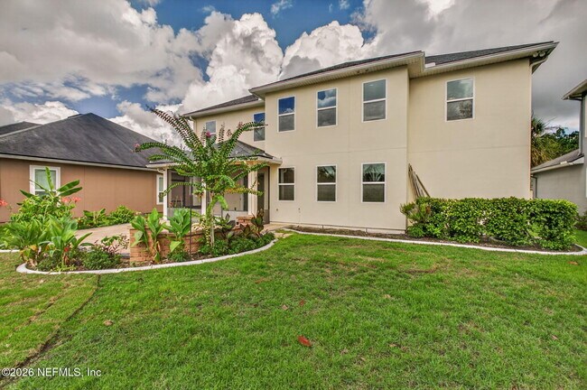 Building Photo - 127 Rockcreek Dr