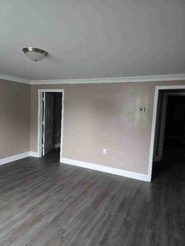 Building Photo - 5853 Maiden Ln