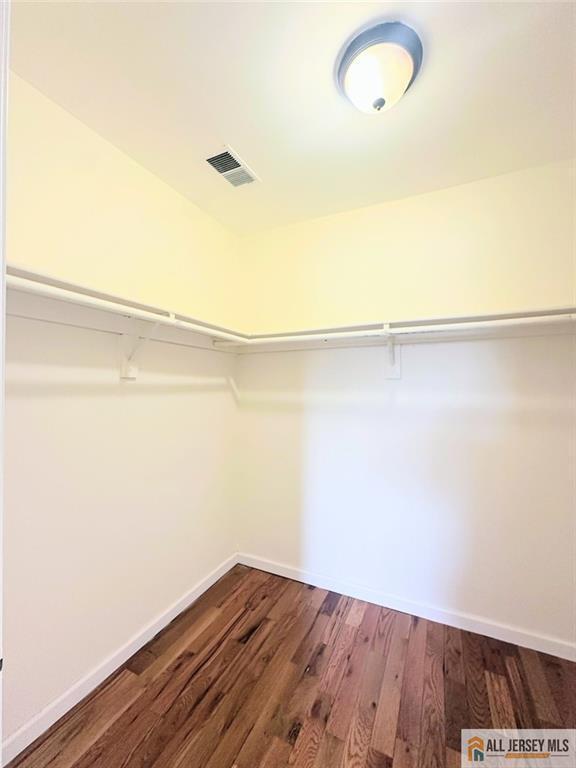 Building Photo - 1212 Woodhaven Dr