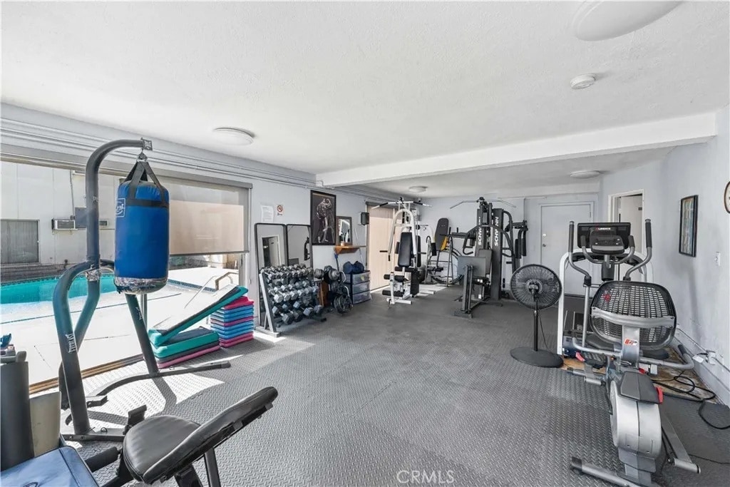 Building Photo - 7131 Coldwater Canyon Ave