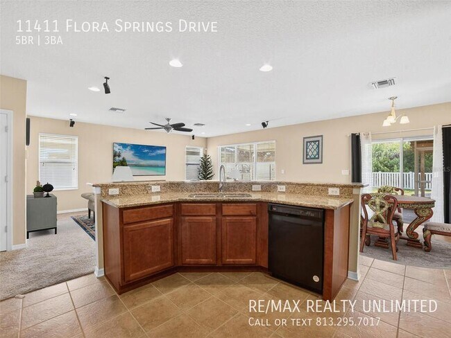 Building Photo - 11411 Flora Springs Dr