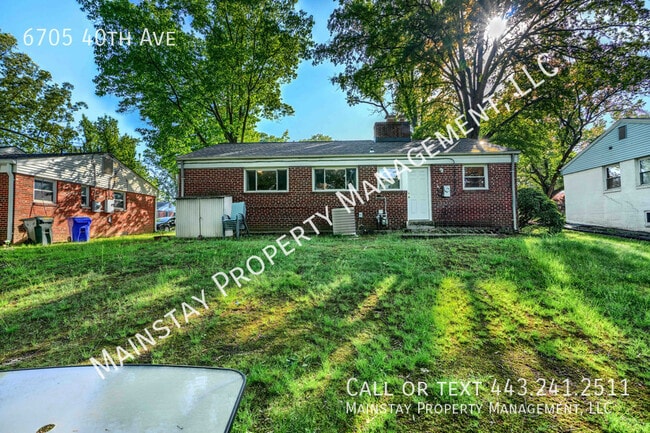 Building Photo - 6705 40th Ave