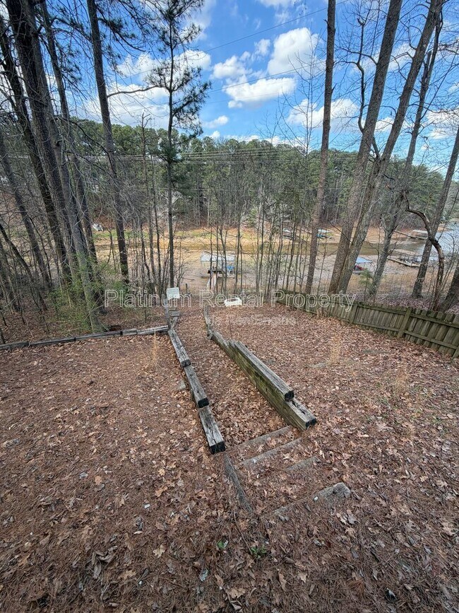 Building Photo - 835 Timber Lake Trail