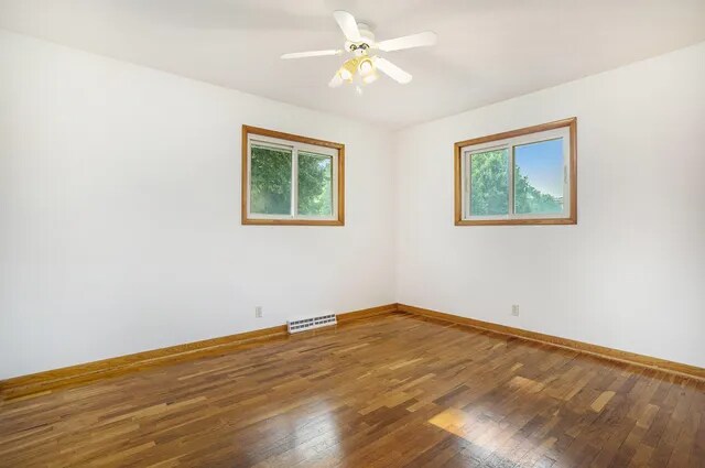 Building Photo - 13905 15 Mile Rd