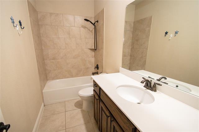 Building Photo - 10617 Fort Davis Pl