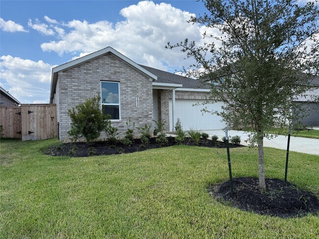 Building Photo - 16539 Mesquite Fld Dr