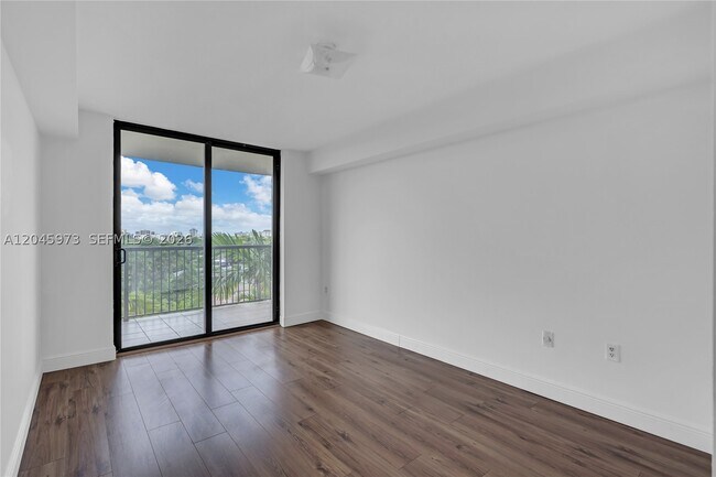 Building Photo - 1690 SW 27th Ave