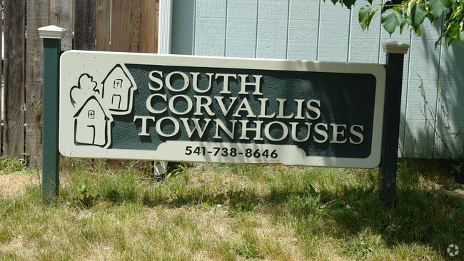 Building Photo - South Corvallis Townhomes I