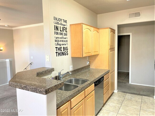 Building Photo - 7050 E Sunrise Dr