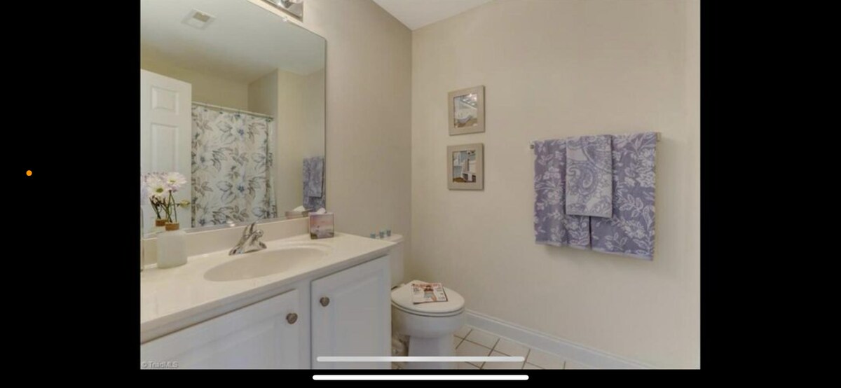 Building Photo - 4490 Piedmont Trace Dr