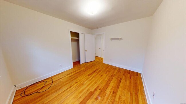 Building Photo - 3549 Mayfair Rd