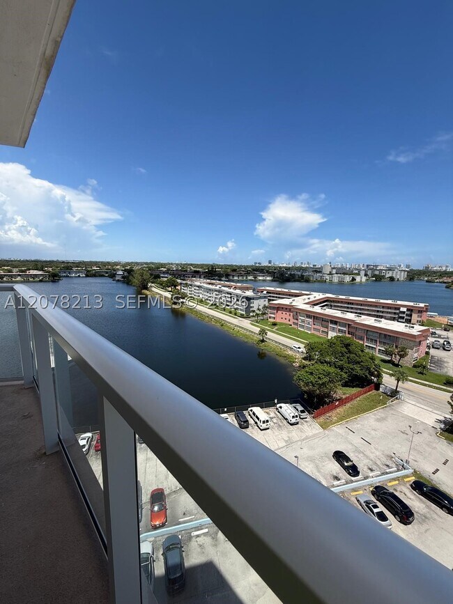 Building Photo - 1351 NE Miami Gardens Dr