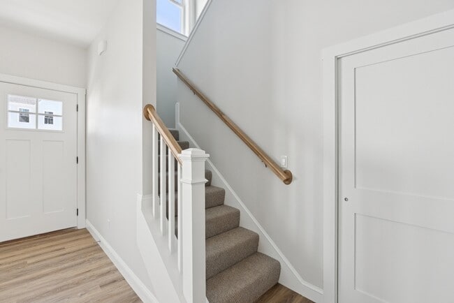 Building Photo - 1 Hoxton Ln