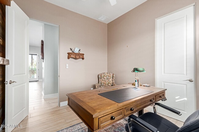 Building Photo - 17316 E Quail Track Rd