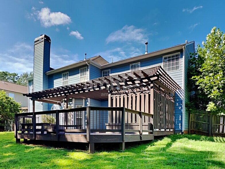 Building Photo - 5390 Spotted Fawn Ct