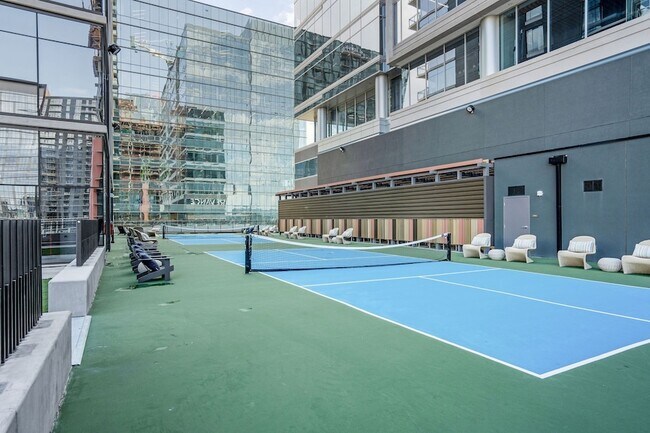 Building Photo - 1212 Demonbreun St