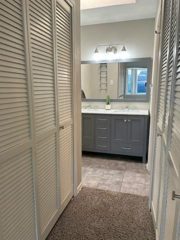 Building Photo - 1322 Maplewood Dr