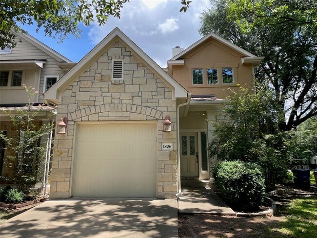 Primary Photo - 1806 Crown Dr