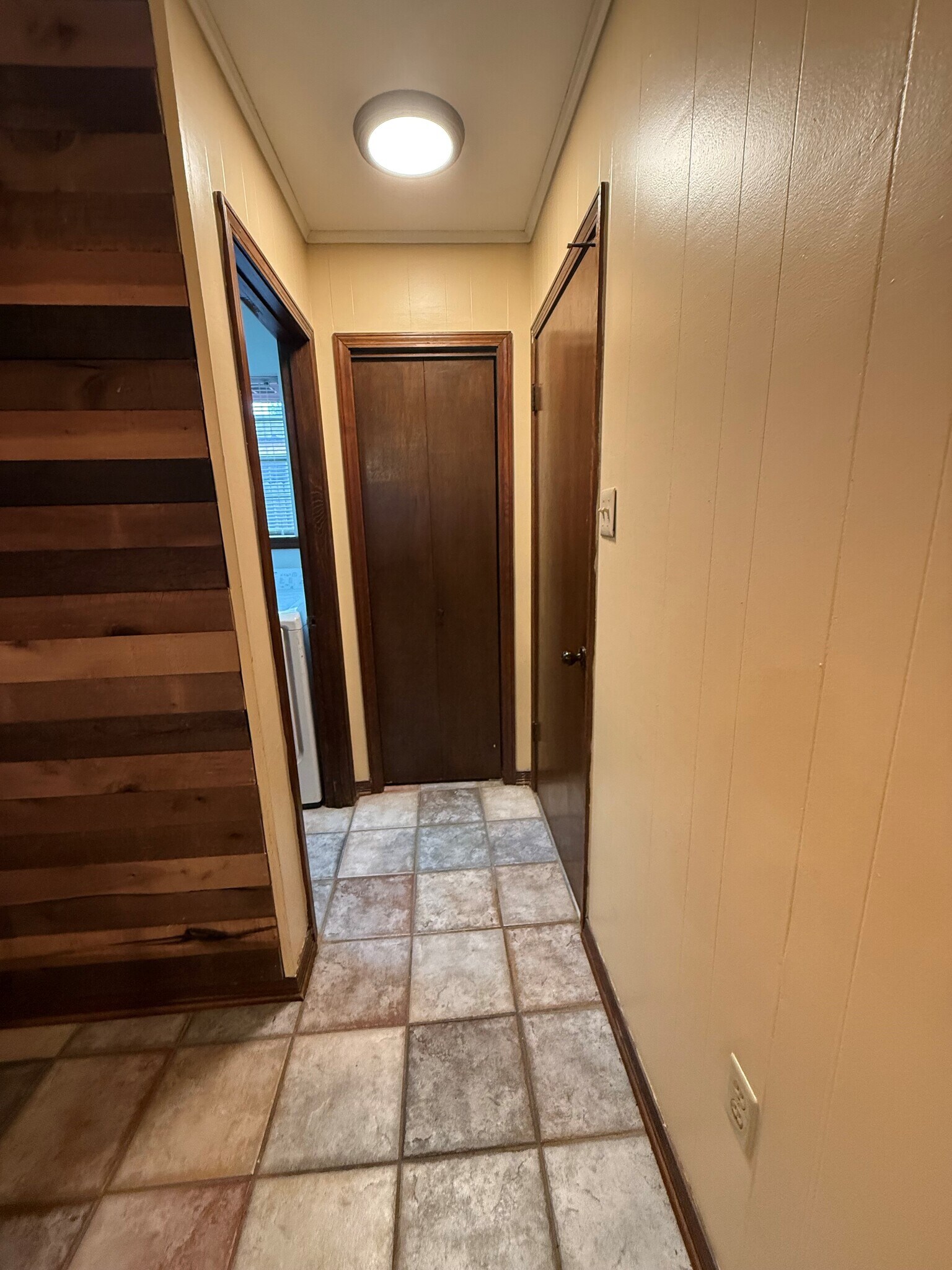 Building Photo - 119 Jay St