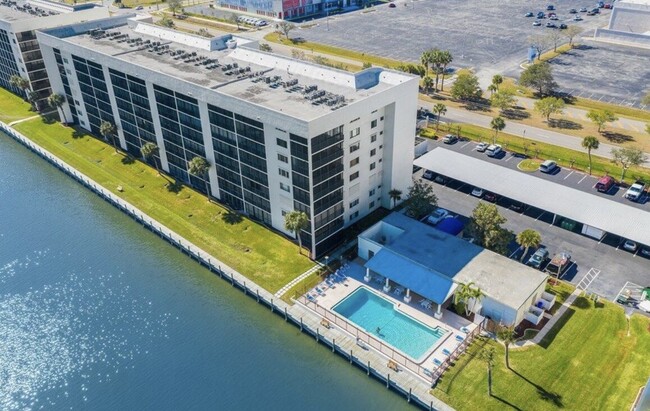 Awesome place to live - 250 S Sykes Creek Pky