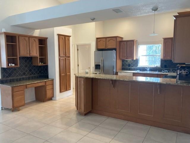 Building Photo - 11 Wilksboro Pl