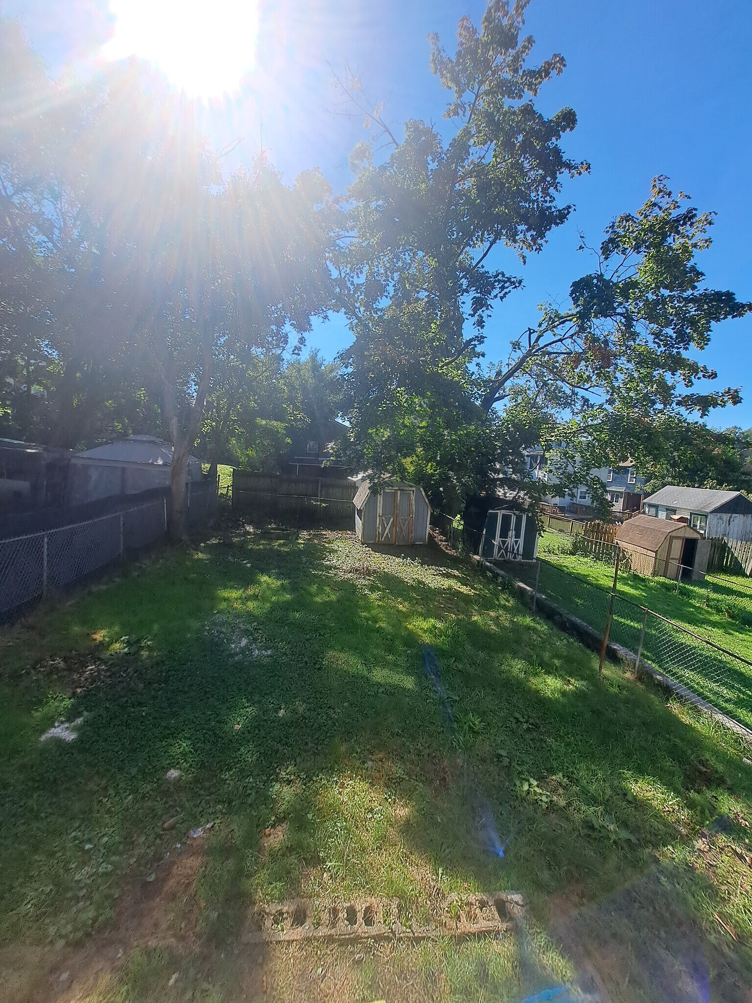 Building Photo - 326 Church Ave