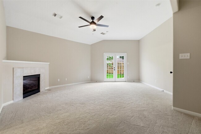 Building Photo - 3711 Slocom Dr