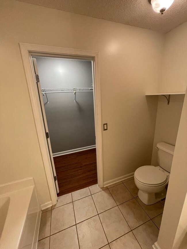 Building Photo - Available April!