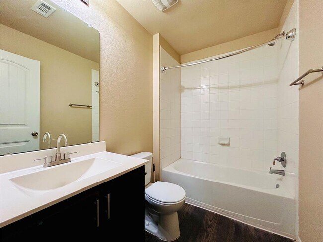 Building Photo - 15205 Wideleaf Cove