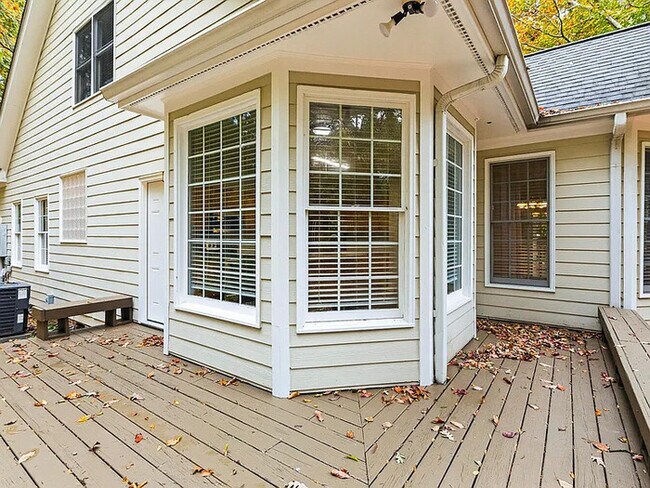 Building Photo - Earn Wealth While Leasing - Like a Homeowner - Lease to Own