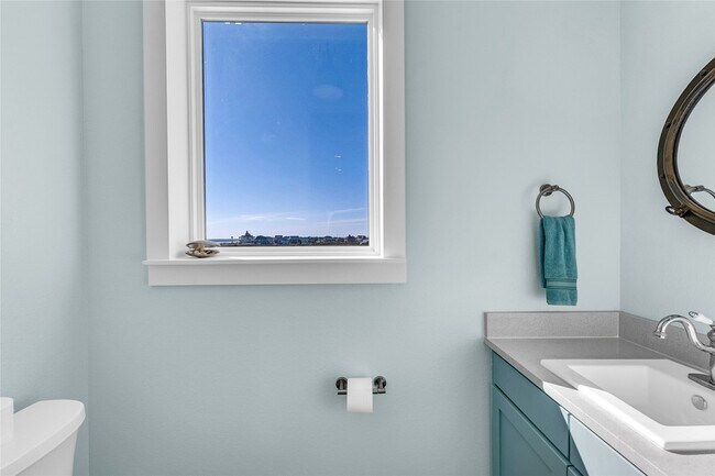 Building Photo - 312 Seagrass